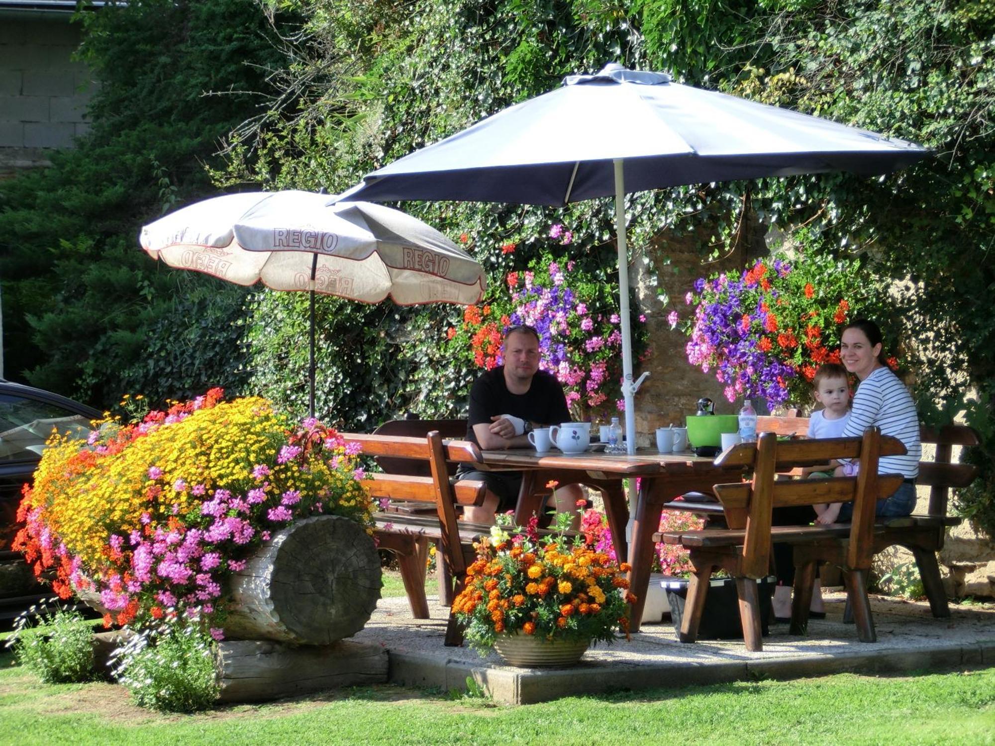 Kniebergerhof Villa Liebenfels Luaran gambar